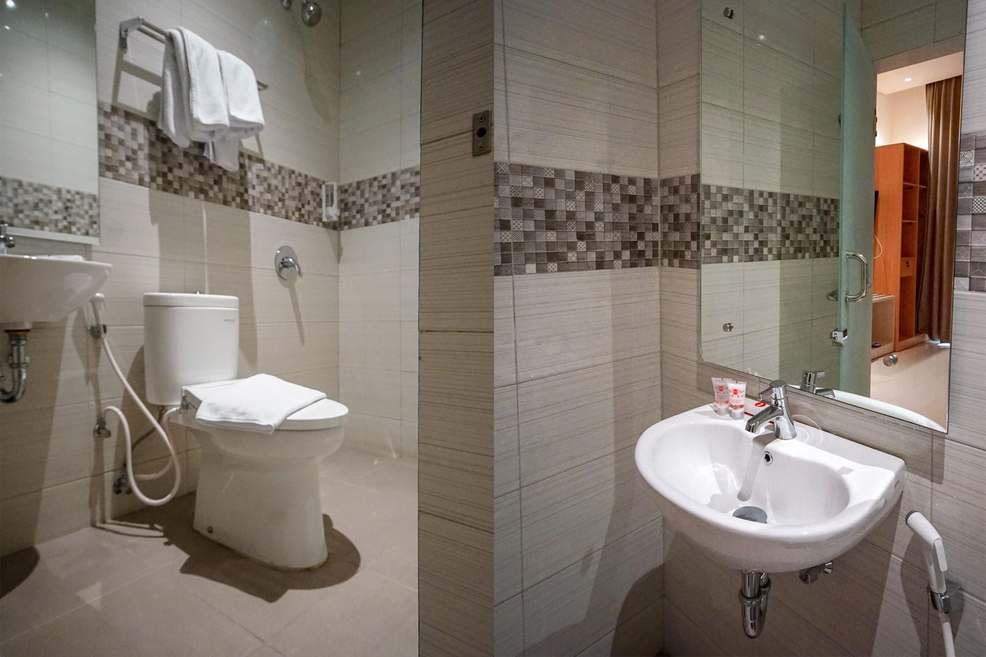 פאלמבאנג Oyo 344 Kr Hotel מראה חיצוני תמונה